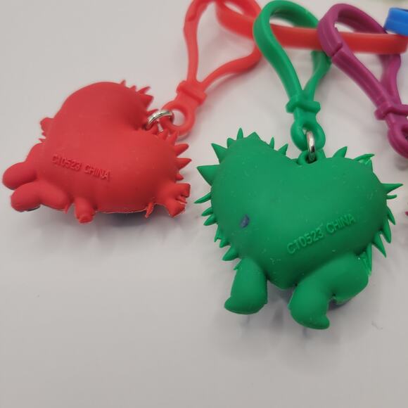 2023 Kids Heart Challenge 5 Keychains Lot Wristband American Heart Association - Picture 7 of 7